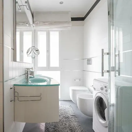 Immobiliare Jvl - Shopping Center Apartment Lido di Jesolo